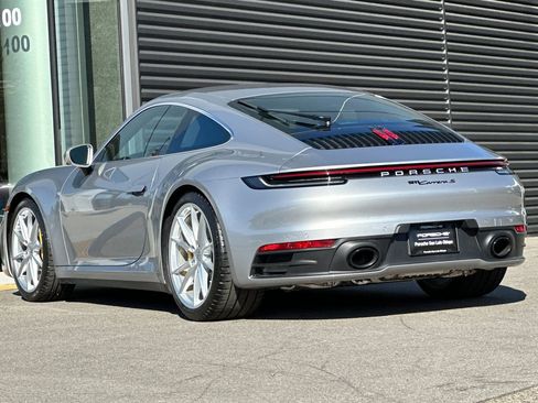 Used 2024 Porsche 911 Carrera S RWD image 3