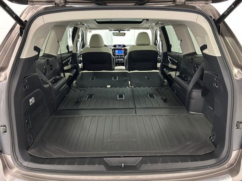 Used 2021 Subaru Ascent Limited w/ Technology Package AWD/4WD image 37