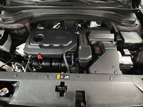 Used 2020 Hyundai Santa Fe SE FWD image 22