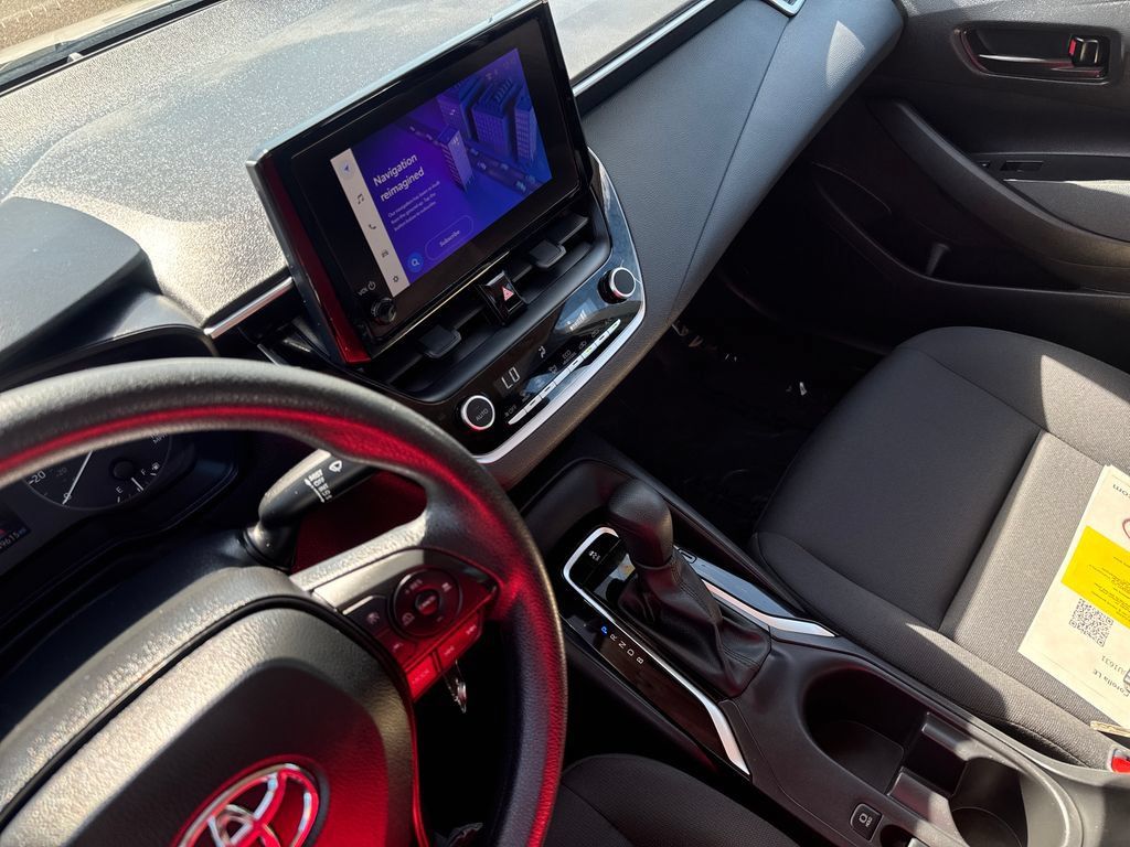 Used 2024 Toyota Corolla LE FWD image 21