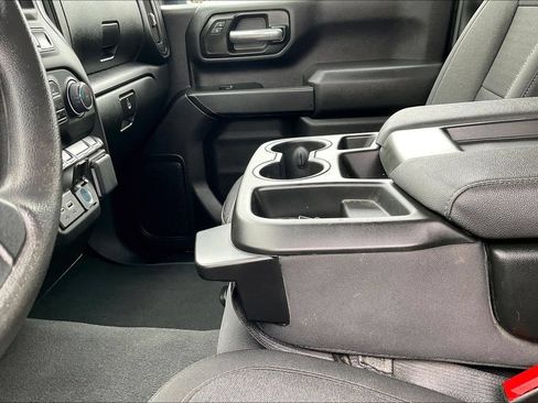 Used 2025 Chevrolet Silverado 2500 Custom w/ Custom Value Package AWD/4WD image 14