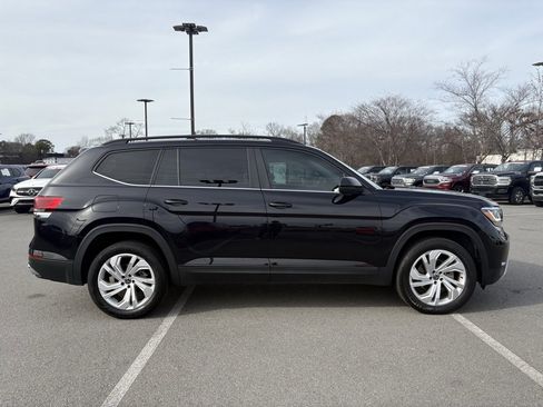 Used 2023 Volkswagen Atlas SE image 10