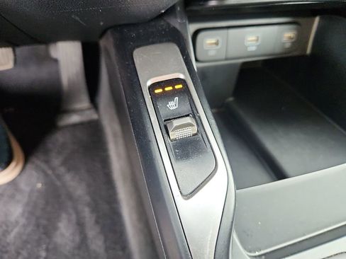 Certified 2022 Kia Sorento S image 23