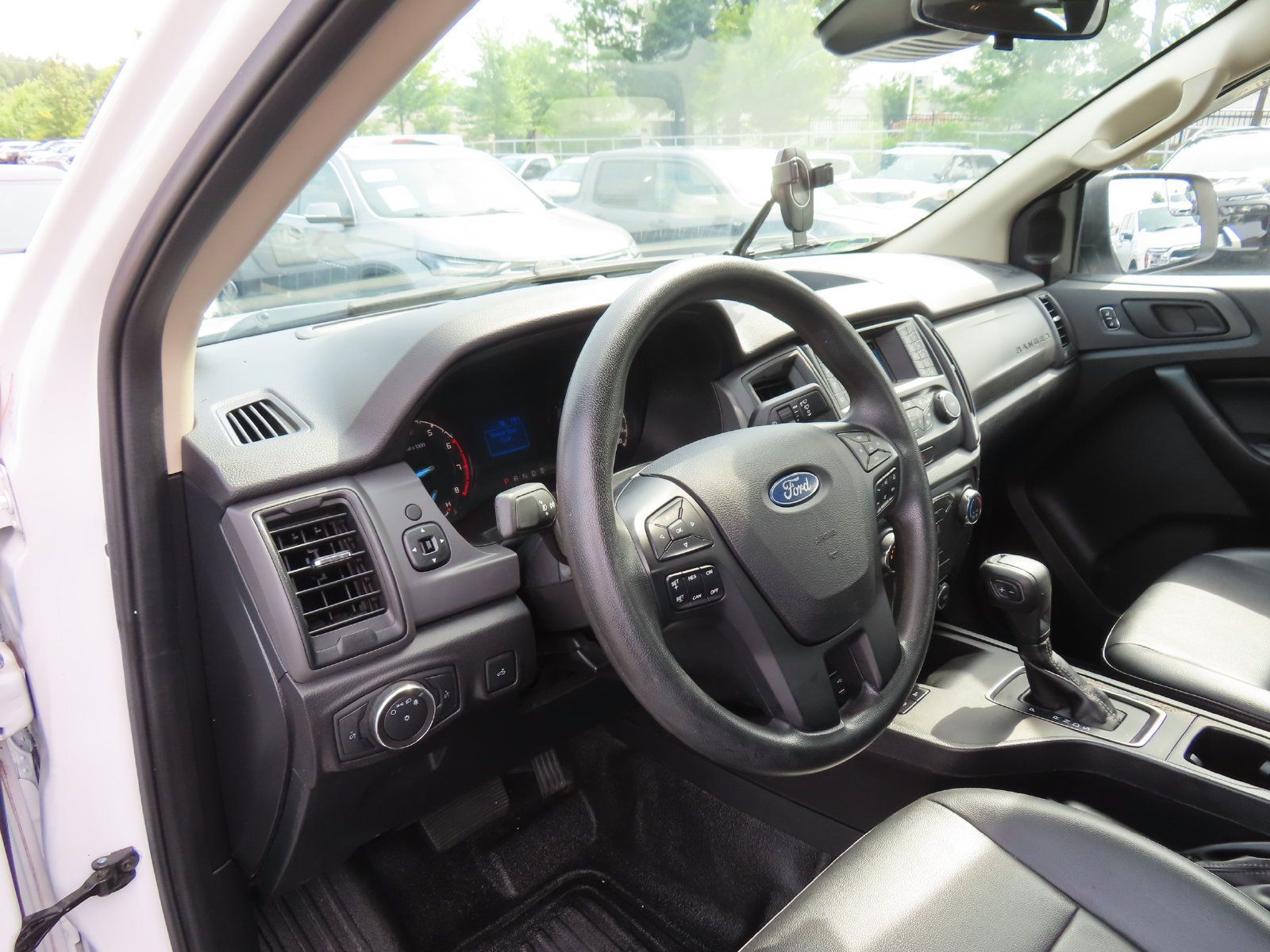 Used 2020 Ford Ranger XL w/ Equipment Group 101A Mid RWD image 19