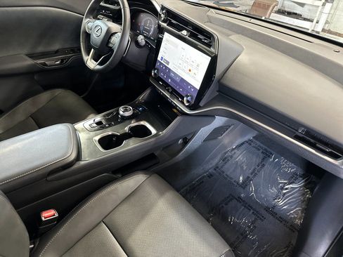 Used 2024 Lexus RZ 300e Premium w/ Technology Package FWD image 18