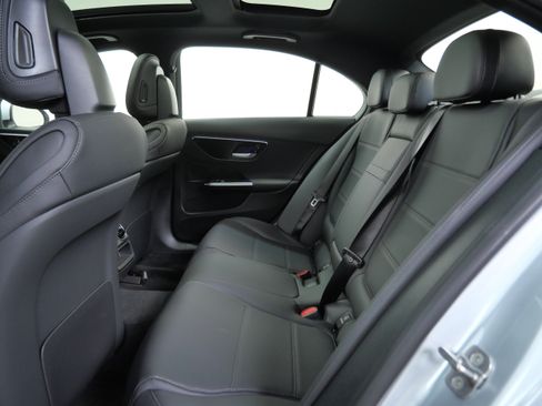 New 2026 Mercedes-Benz C 300 4MATIC Sedan image 9