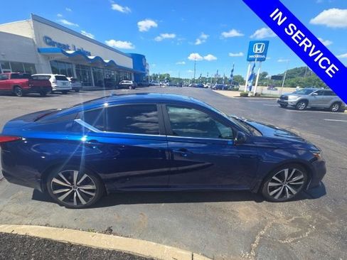 Used 2019 Nissan Altima 2.5 SR w/ SR Premium Package FWD image 6
