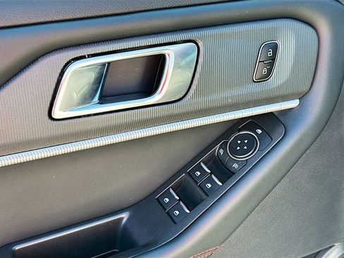 Used 2025 Ford Explorer ST-Line RWD image 17