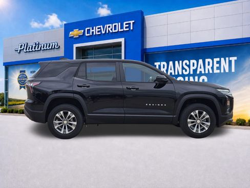 New 2026 Chevrolet Equinox LT w/ Safety and Technology Package FWD image 7