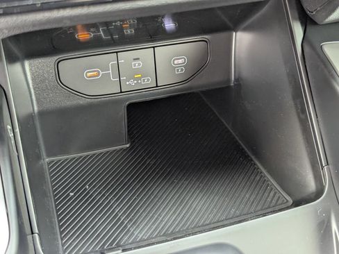 New 2026 Kia Sorento LX FWD image 26