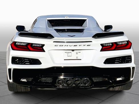 Used 2024 Chevrolet Corvette Z06 image 4