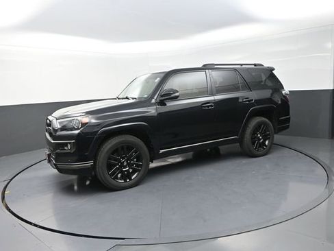 Used 2020 Toyota 4Runner Nightshade AWD/4WD image 60