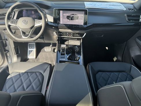 New 2026 Volkswagen Atlas Cross Sport SEL Premium R-Line image 25