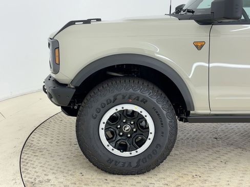 New 2025 Ford Bronco Badlands w/ Sasquatch Package image 10