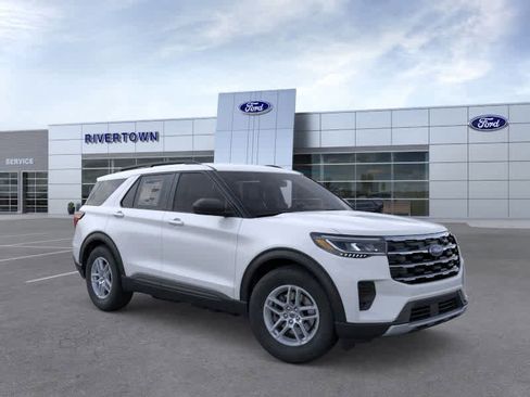 New 2026 Ford Explorer Active image 7