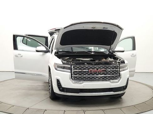 Used 2023 GMC Acadia Denali w/ Denali Ultimate Package AWD/4WD image 10