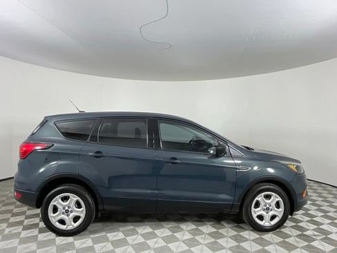 Used 2019 Ford Escape S FWD image 3