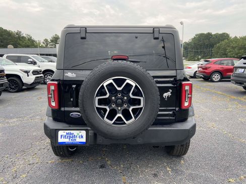 Used 2023 Ford Bronco Outer Banks AWD/4WD image 4