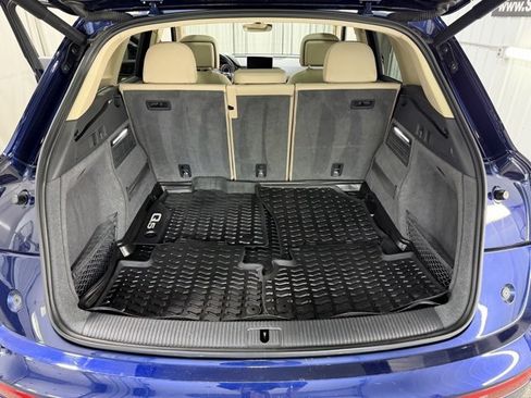 Used 2018 Audi Q5 2.0T Premium Plus w/ Premium Plus Package image 9