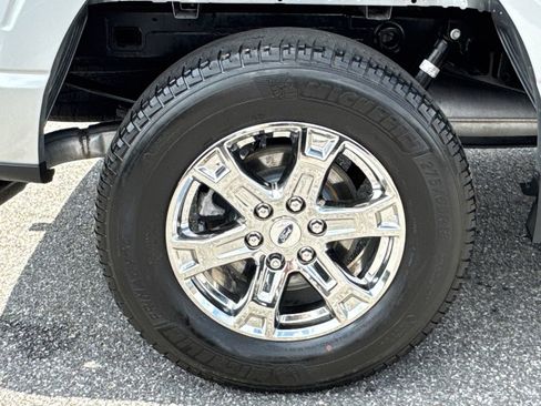 Used 2023 Ford F150 XLT w/ Equipment Group 302A High image 16