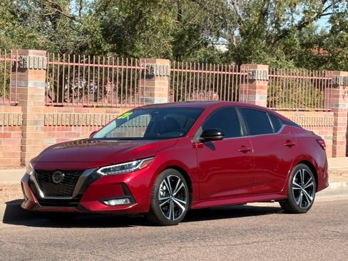 Used 2021 Nissan Sentra SR w/ SR Premium Package FWD image 1
