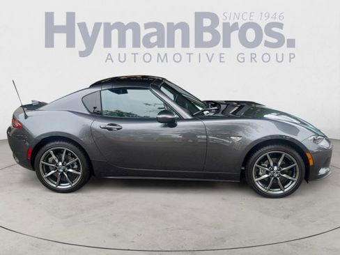 Used 2022 MAZDA MX-5 Miata RF Grand Touring image 2