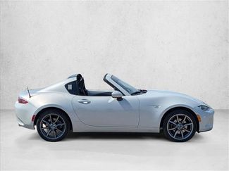 Used 2017 MAZDA MX-5 Miata RF Grand Touring video 4
