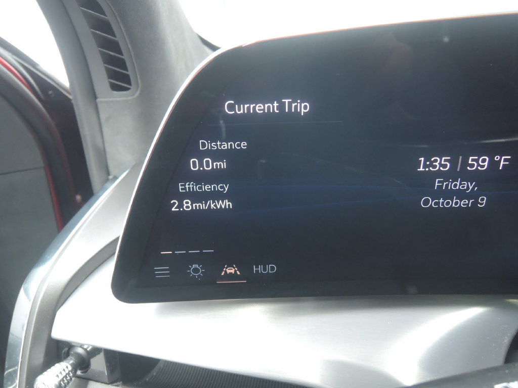 Used 2026 Cadillac Vistiq Platinum AWD/4WD image 26