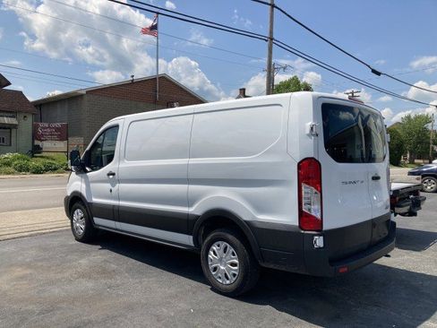 Used 2020 Ford Transit 150 Low Roof w/ Load Area Protection Package RWD image 5
