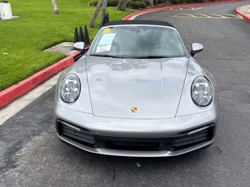 Used 2020 Porsche 911 Carrera image 3