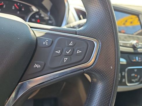 Used 2023 Chevrolet Equinox LS w/ LS Convenience Package FWD image 20