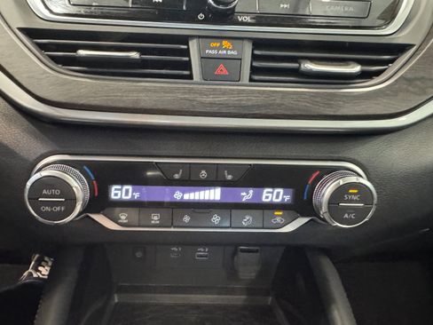 Used 2023 Nissan Altima 2.5 SL FWD image 19
