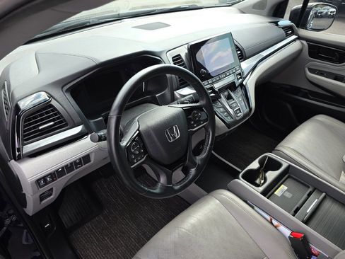 Used 2022 Honda Odyssey Elite image 9
