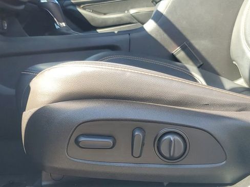 Used 2019 Chevrolet Traverse Premier w/ Redline Edition image 17