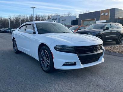Used 2019 Dodge Charger SXT w/ Cold Weather Package