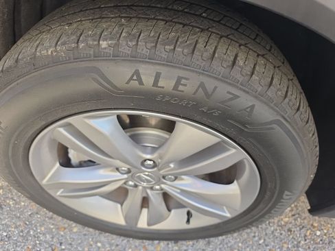 Used 2025 Acura MDX FWD image 14