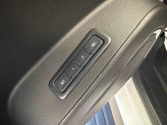 Used 2019 Chevrolet Tahoe Premier w/ Premier Plus Edition AWD/4WD image 15