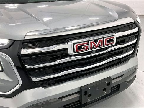Used 2025 GMC Terrain Elevation FWD image 33