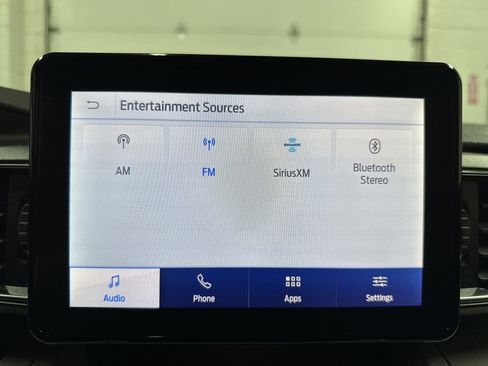 Used 2024 Ford Explorer XLT w/ Equipment Group 202A image 30