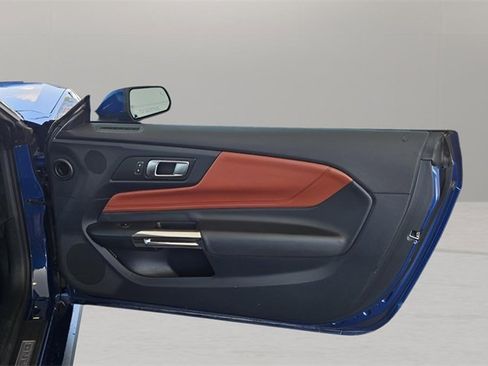 Used 2024 Ford Mustang Premium image 18