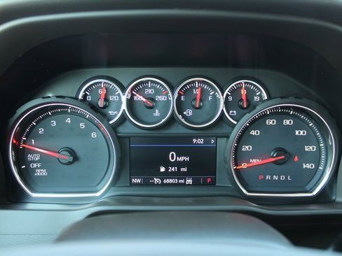 Used 2019 Chevrolet Silverado 1500 RST AWD/4WD image 26