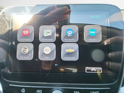 Certified 2017 Chevrolet Malibu LT FWD image 24