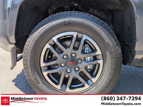 Certified 2025 Toyota Tacoma TRD Sport AWD/4WD image 9