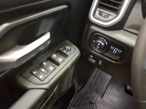New 2025 RAM 1500 Big Horn AWD/4WD image 20