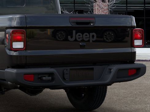New 2026 Jeep Gladiator Sport AWD/4WD image 13