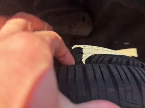 Used 2010 Honda CR-V EX-L image 16