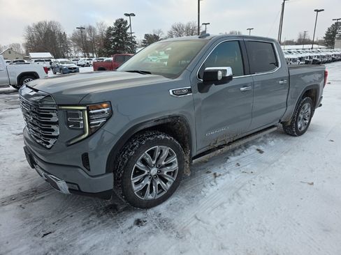 Used 2024 GMC Sierra 1500 Denali image 2