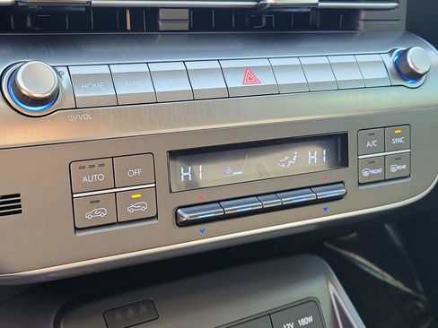 New 2026 Hyundai Kona SEL Premium image 28