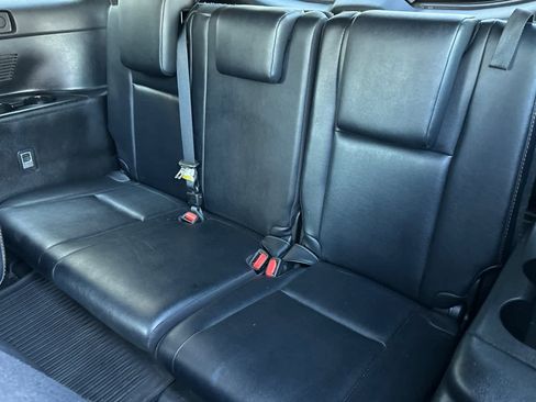 Used 2019 Toyota Highlander Limited image 15