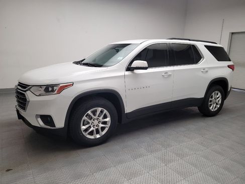 Used 2019 Chevrolet Traverse LT image 2